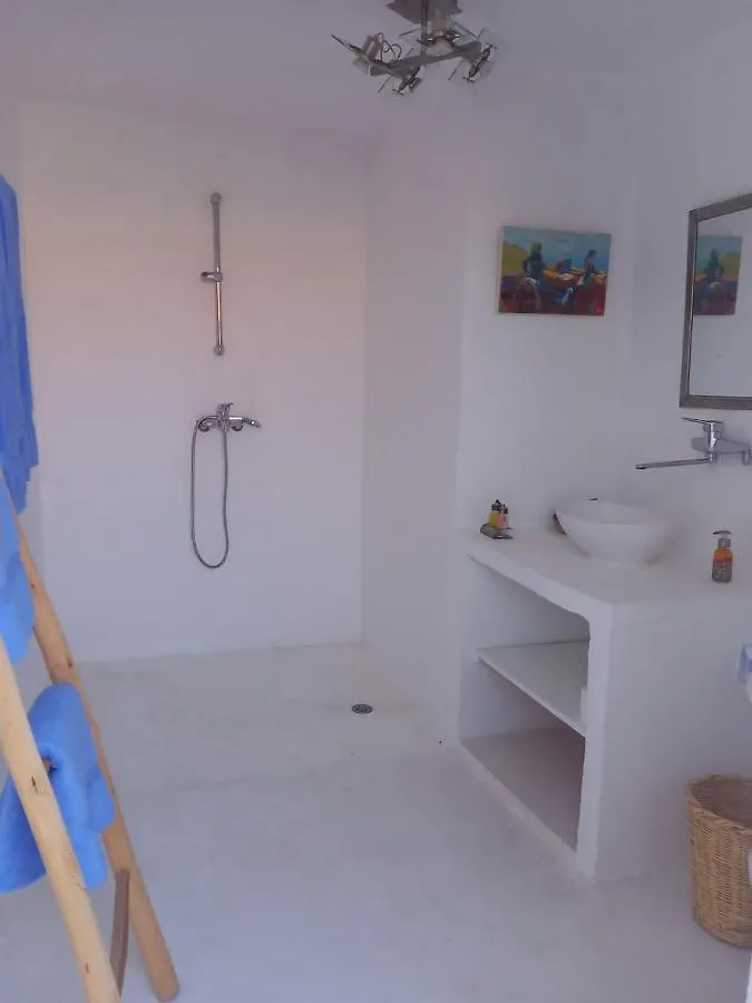 La Ferme Des Mesanges Bed & Breakfast Touggana